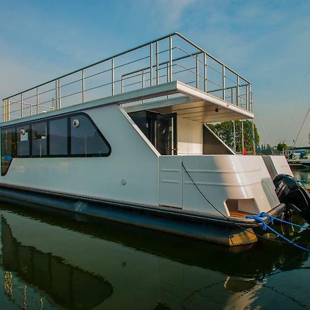 Amber Houseboat Apartment Swinoujscie Luaran gambar