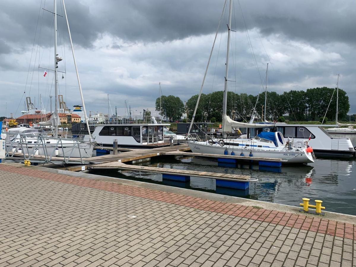 Amber Houseboat Apartment Swinoujscie Luaran gambar